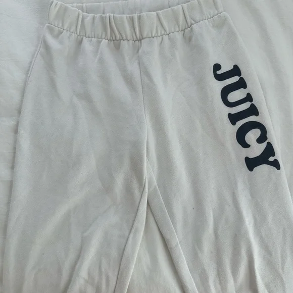 Juicy Couture White Set with Multicolor Stripes - Picture 9 of 11